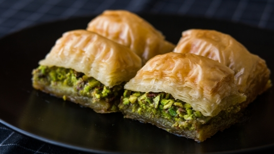 Sireli | Antep Assorted Pistachio Baklava - 2.2 lb (1kg)